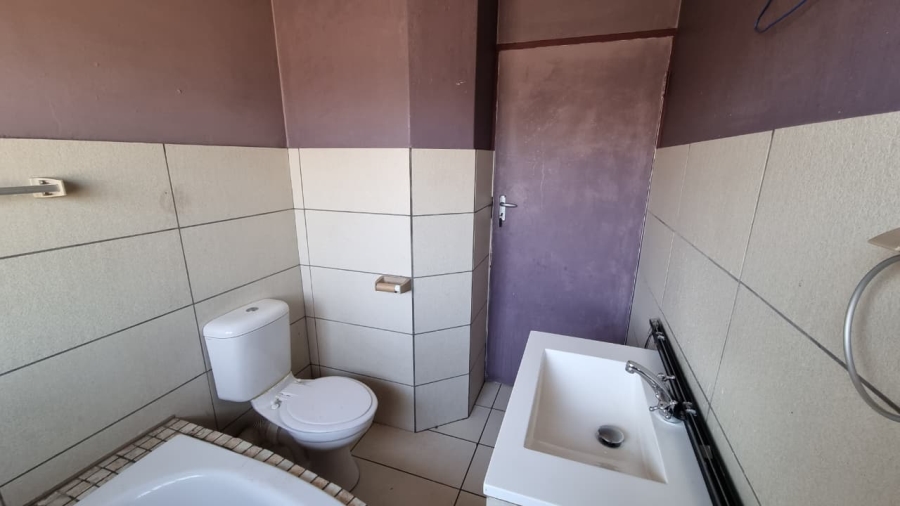 2 Bedroom Property for Sale in Pollak Park Gauteng