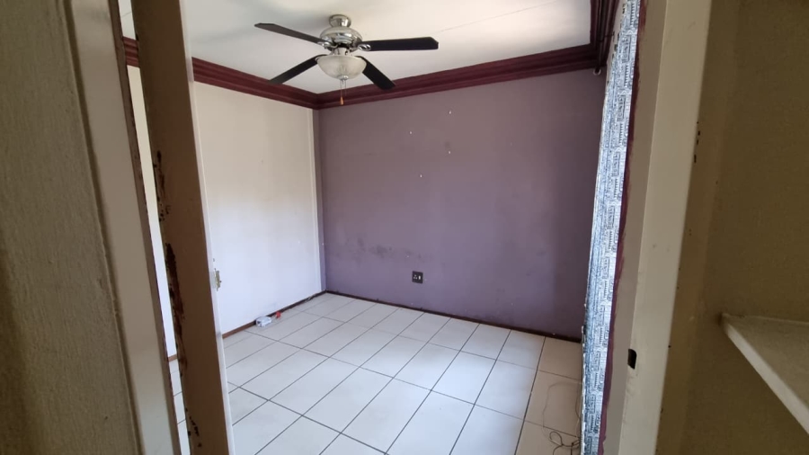 2 Bedroom Property for Sale in Pollak Park Gauteng