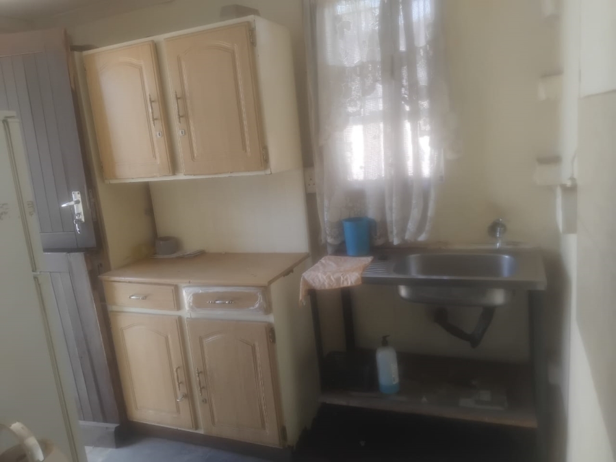 2 Bedroom Property for Sale in Tokoza Gauteng
