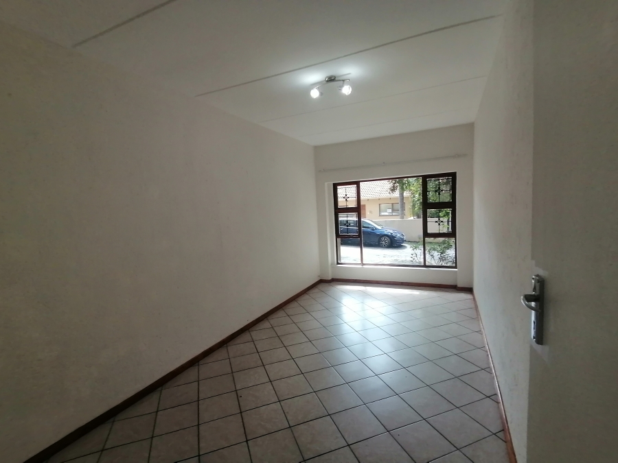 4 Bedroom Property for Sale in Kenmare Gauteng