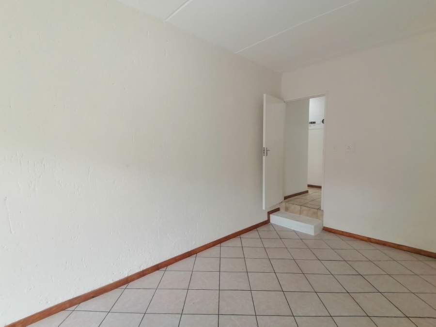 4 Bedroom Property for Sale in Kenmare Gauteng