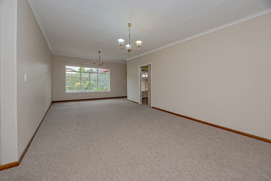 3 Bedroom Property for Sale in Ontdekkerspark Gauteng
