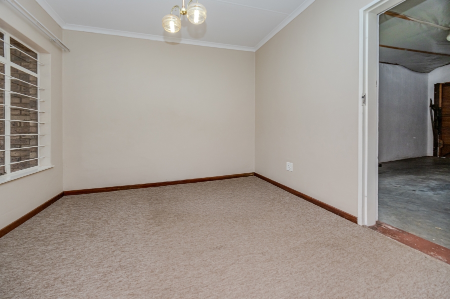 3 Bedroom Property for Sale in Ontdekkerspark Gauteng
