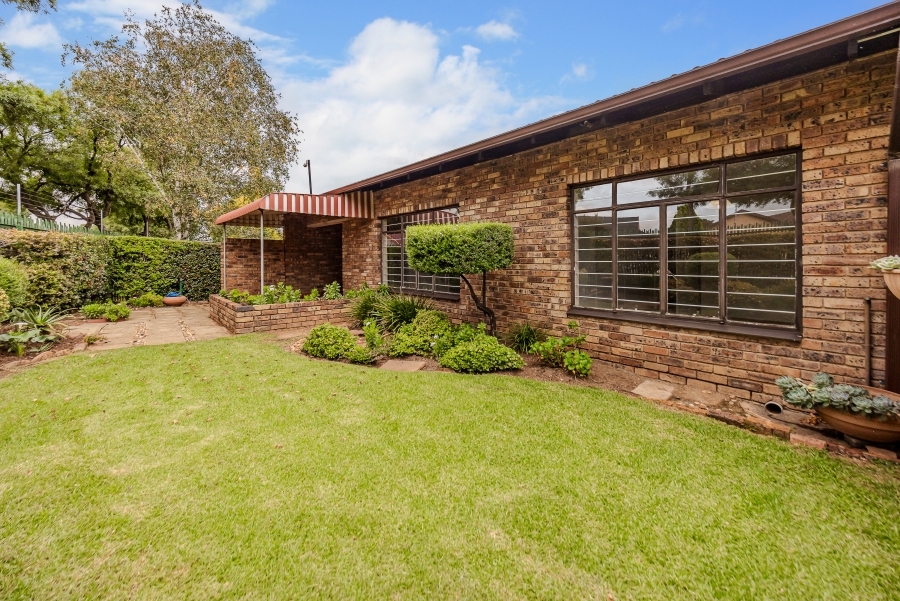 3 Bedroom Property for Sale in Ontdekkerspark Gauteng