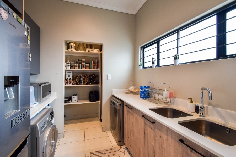 3 Bedroom Property for Sale in Rietvalleirand Gauteng