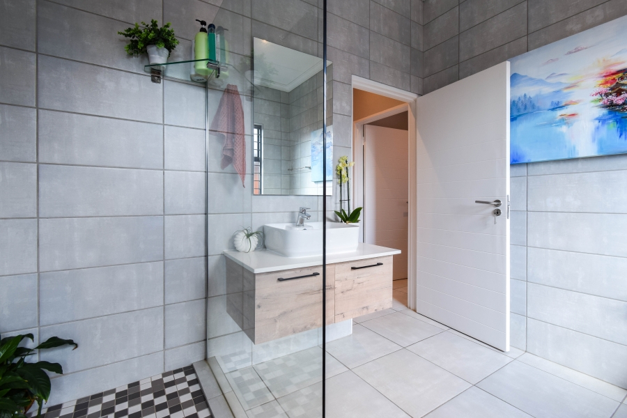 3 Bedroom Property for Sale in Rietvalleirand Gauteng