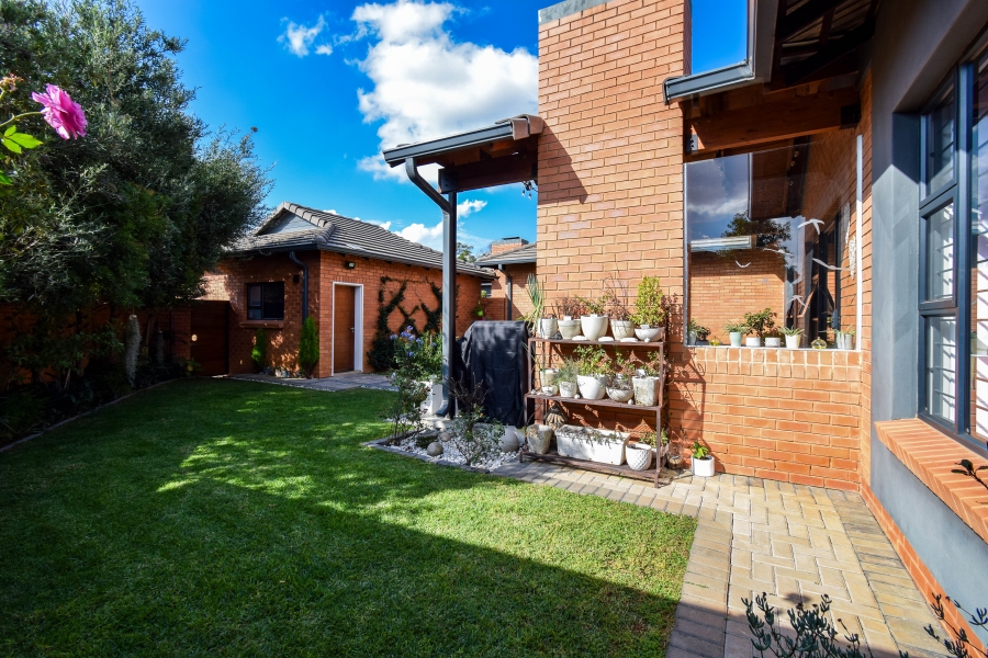 3 Bedroom Property for Sale in Rietvalleirand Gauteng