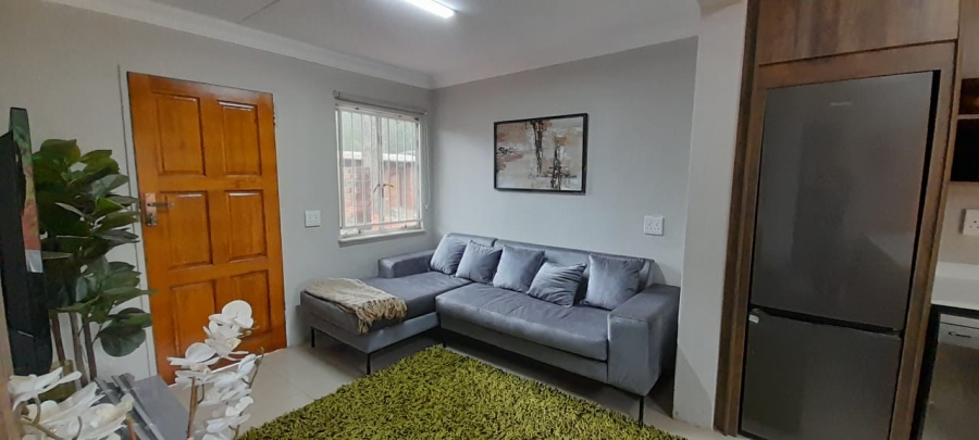 To Let 2 Bedroom Property for Rent in Grootfontein Ah Gauteng