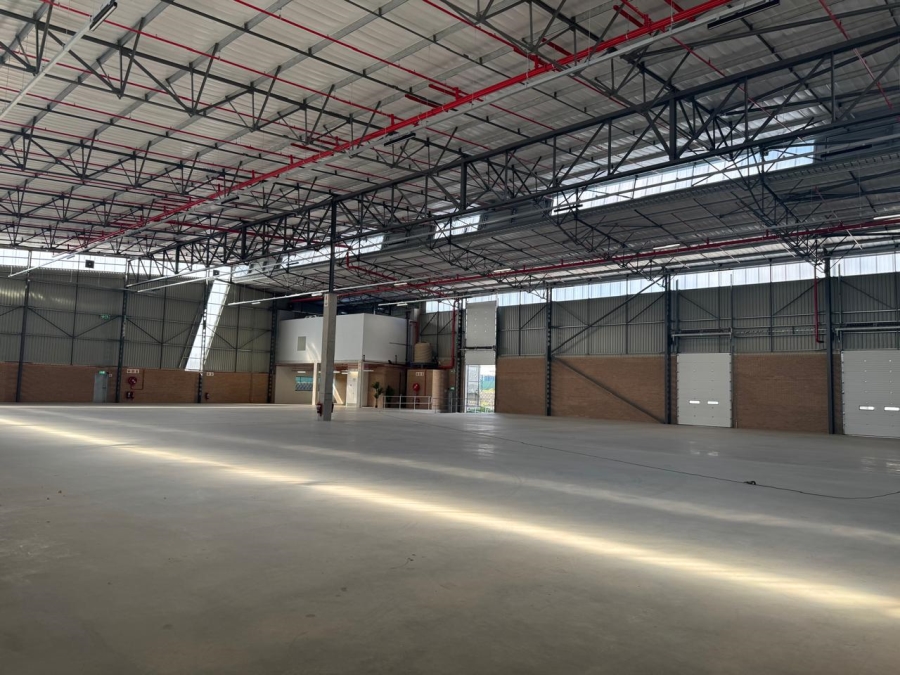 To Let Commercial Property for Rent in Airport Park Gauteng