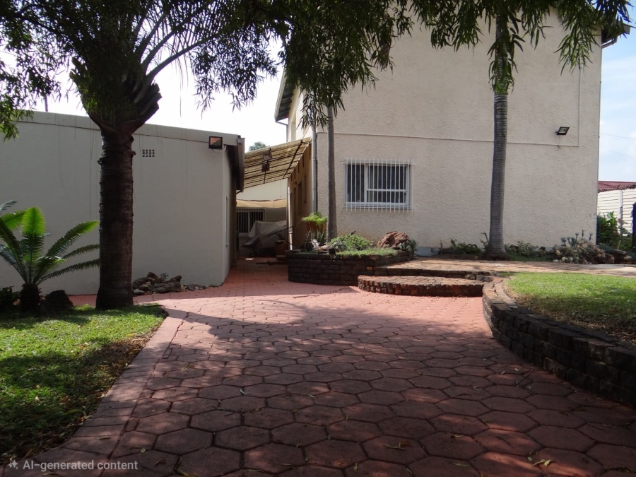 5 Bedroom Property for Sale in Capital Park Gauteng