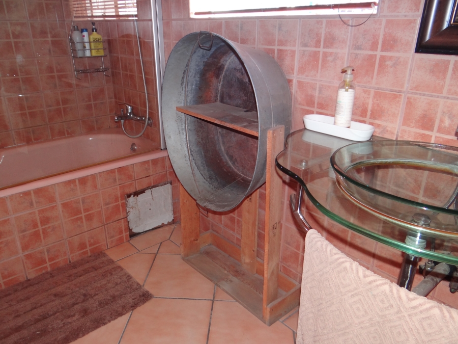 5 Bedroom Property for Sale in Capital Park Gauteng
