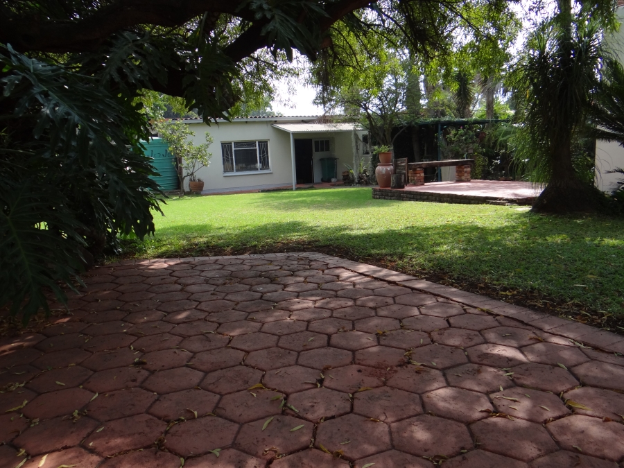 5 Bedroom Property for Sale in Capital Park Gauteng