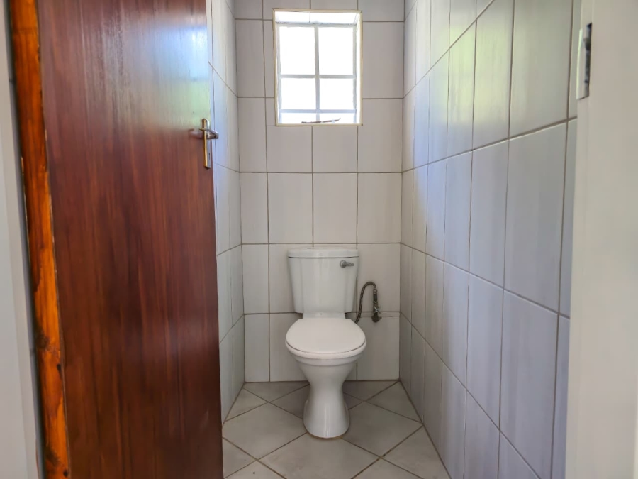 2 Bedroom Property for Sale in Theresa Park Gauteng