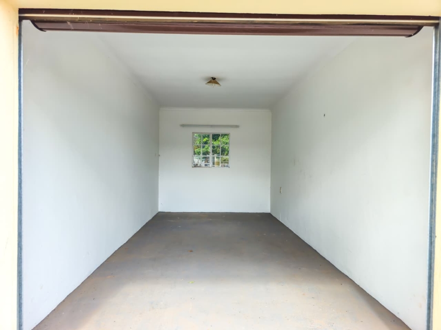 2 Bedroom Property for Sale in Theresa Park Gauteng