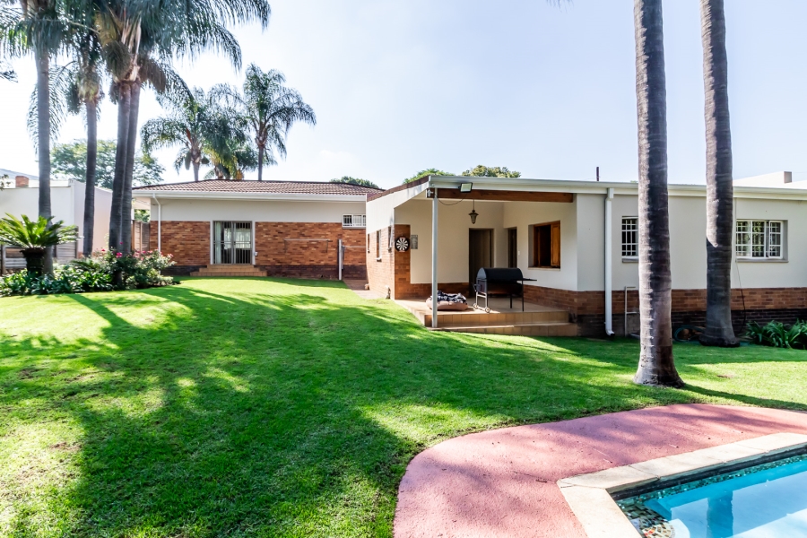 4 Bedroom Property for Sale in Rietfontein Gauteng