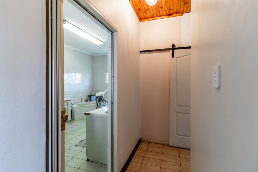 4 Bedroom Property for Sale in Rietfontein Gauteng