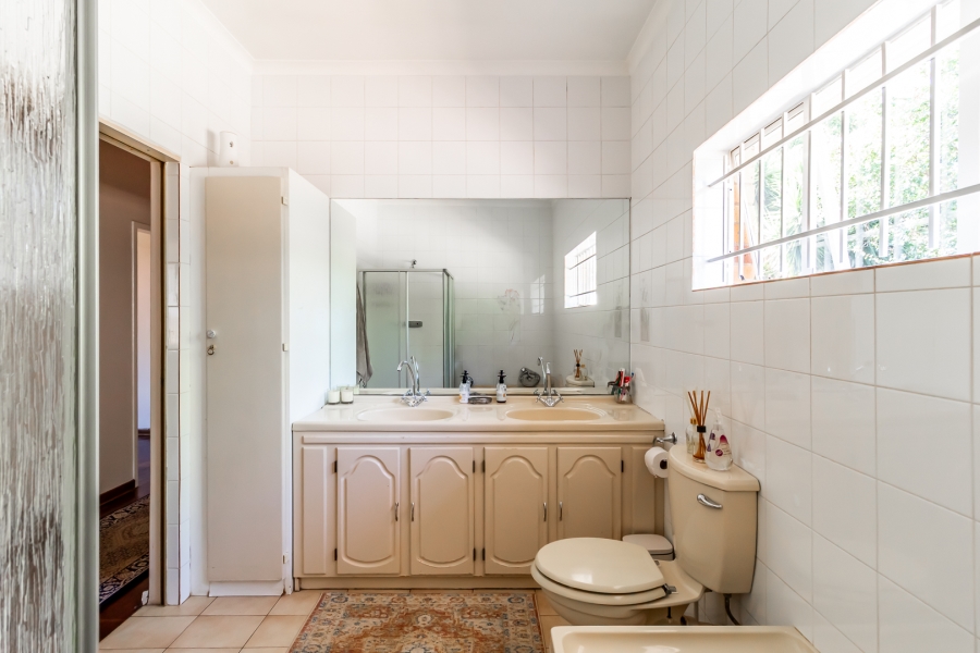 4 Bedroom Property for Sale in Rietfontein Gauteng