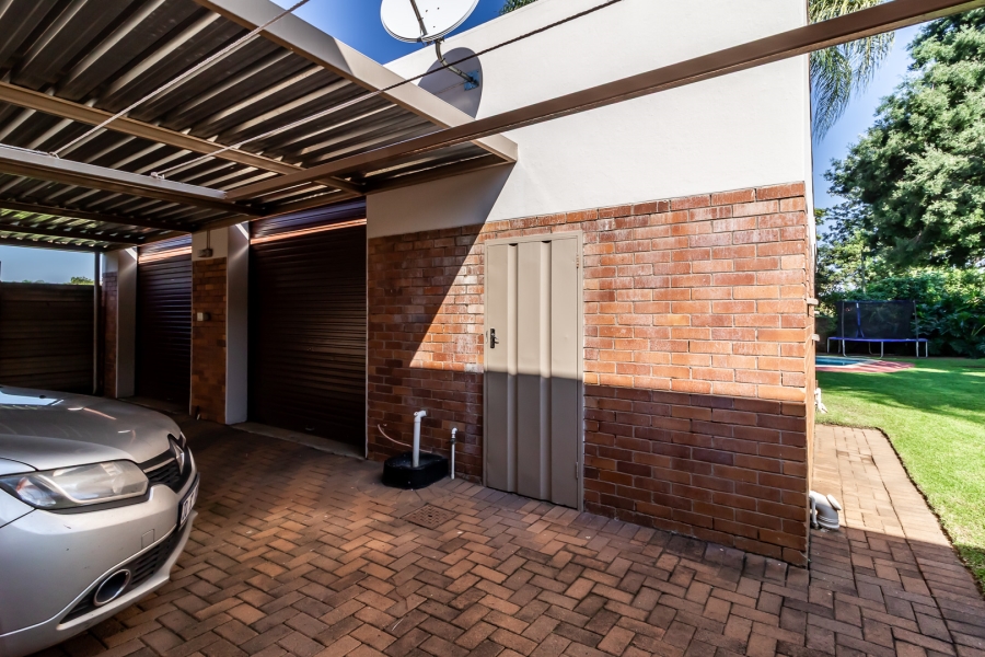 4 Bedroom Property for Sale in Rietfontein Gauteng