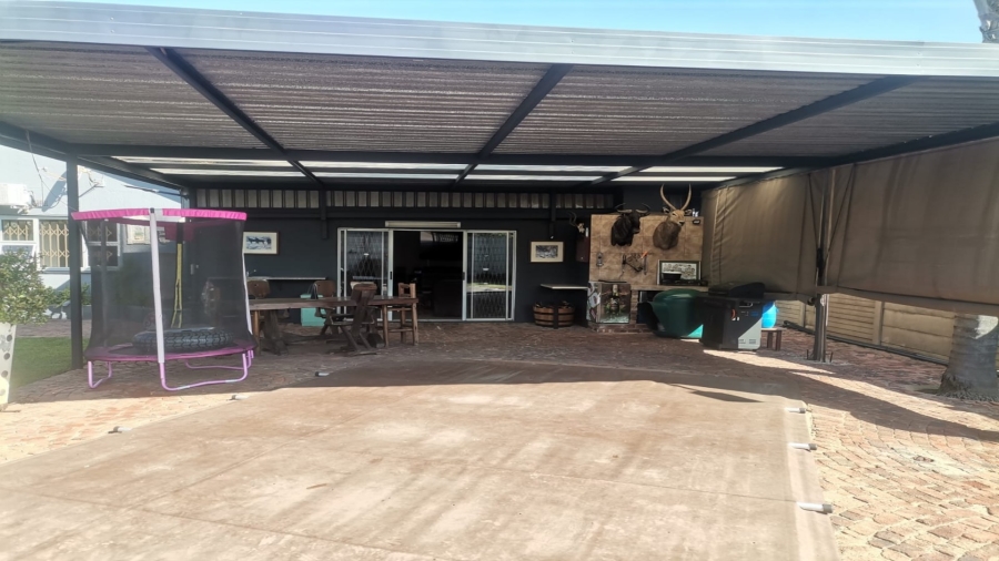 5 Bedroom Property for Sale in Vanderbijlpark SE 1 Gauteng