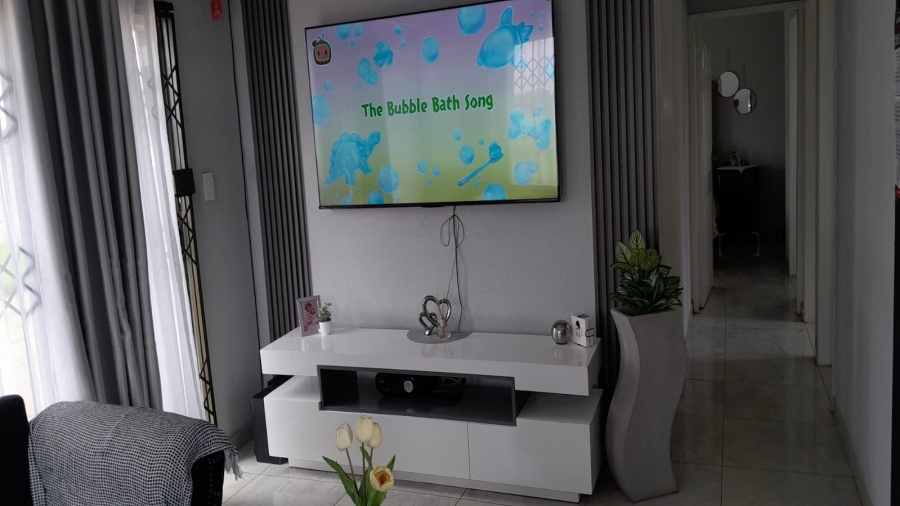 3 Bedroom Property for Sale in Vanderbijlpark CE 4 Gauteng