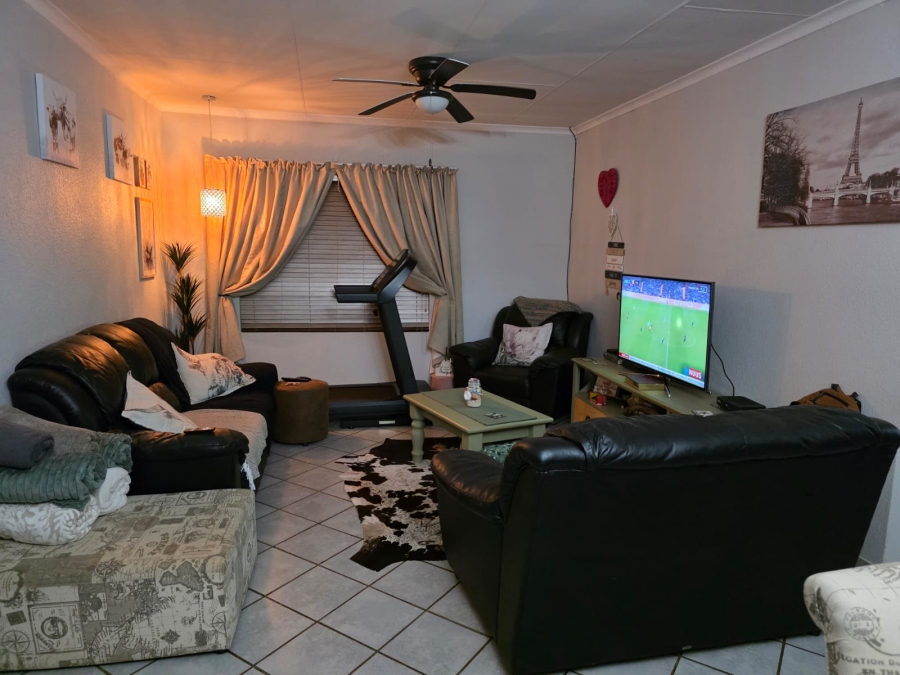 3 Bedroom Property for Sale in Fochville Gauteng