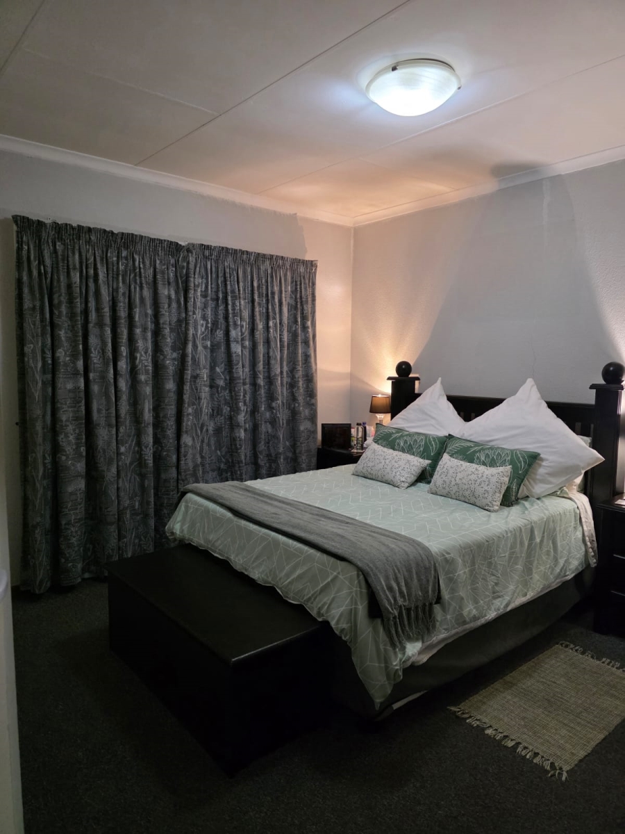 3 Bedroom Property for Sale in Fochville Gauteng