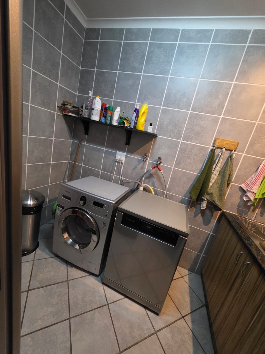 3 Bedroom Property for Sale in Fochville Gauteng