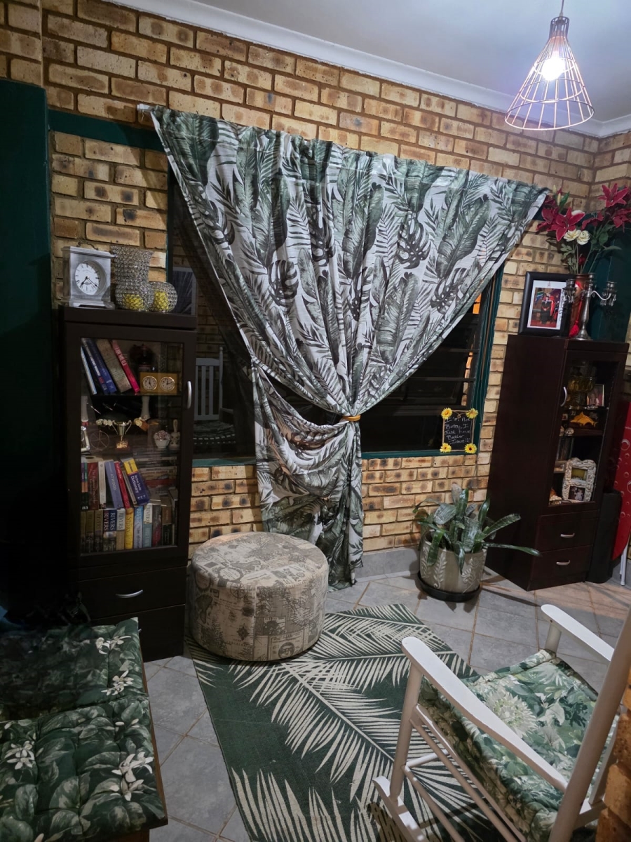 3 Bedroom Property for Sale in Fochville Gauteng