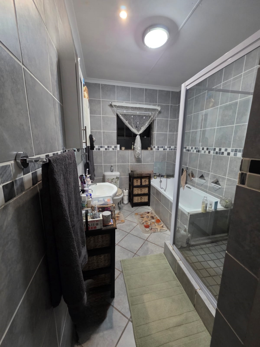 3 Bedroom Property for Sale in Fochville Gauteng