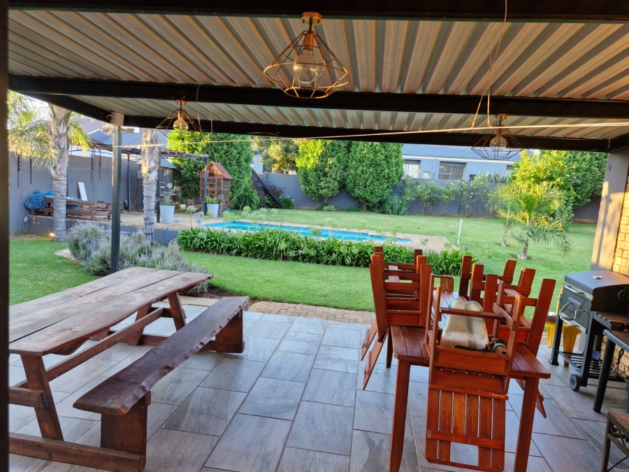 3 Bedroom Property for Sale in Fochville Gauteng