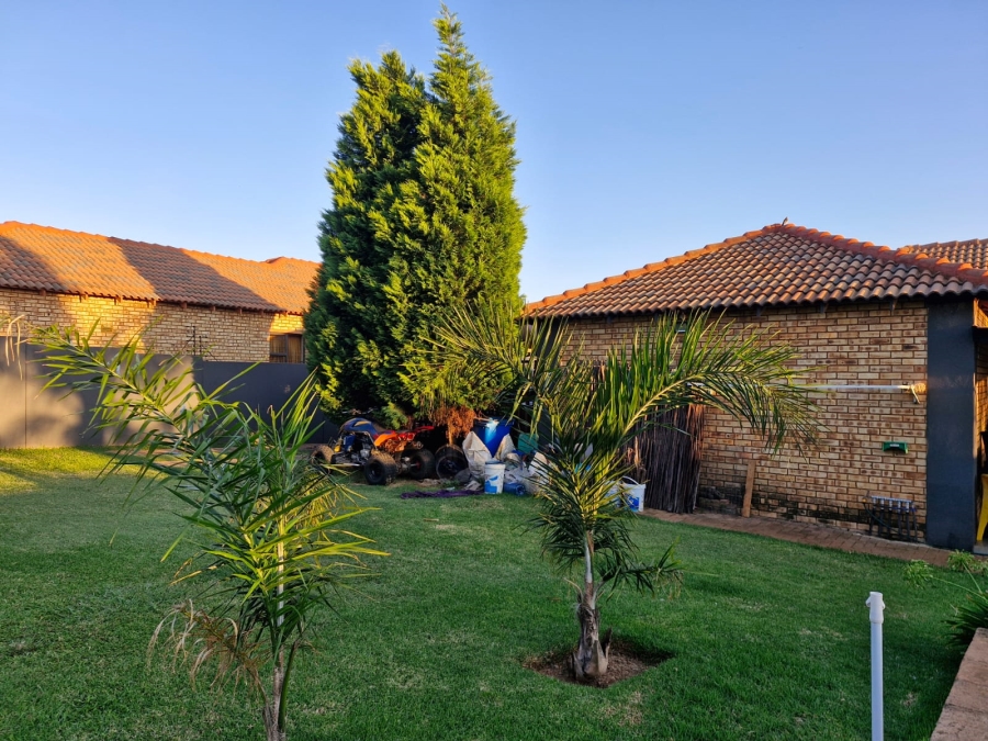 3 Bedroom Property for Sale in Fochville Gauteng
