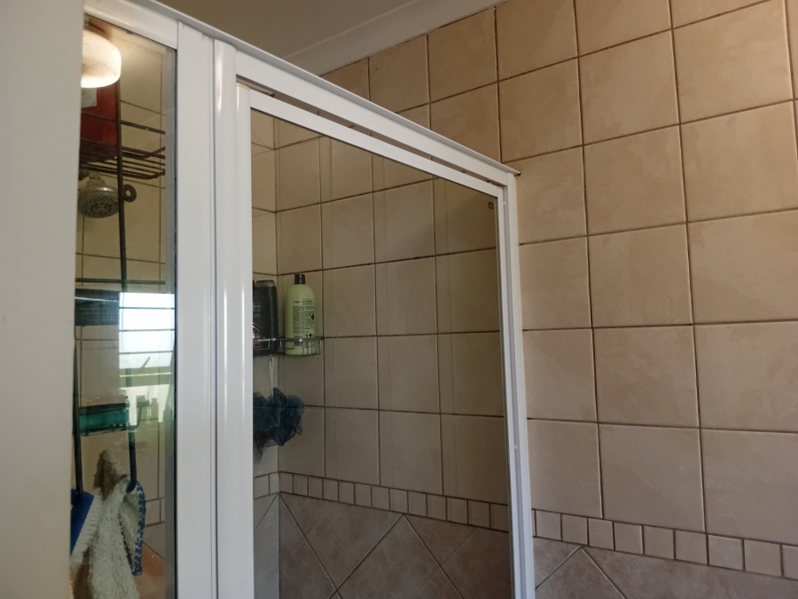 To Let 2 Bedroom Property for Rent in Hazeldean Gauteng