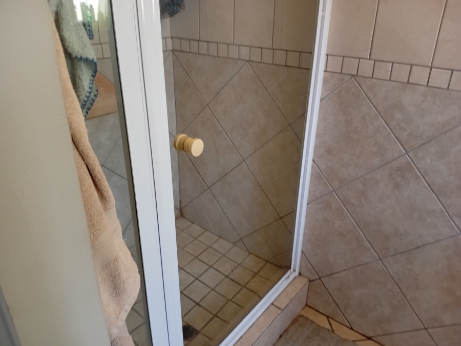 To Let 2 Bedroom Property for Rent in Hazeldean Gauteng