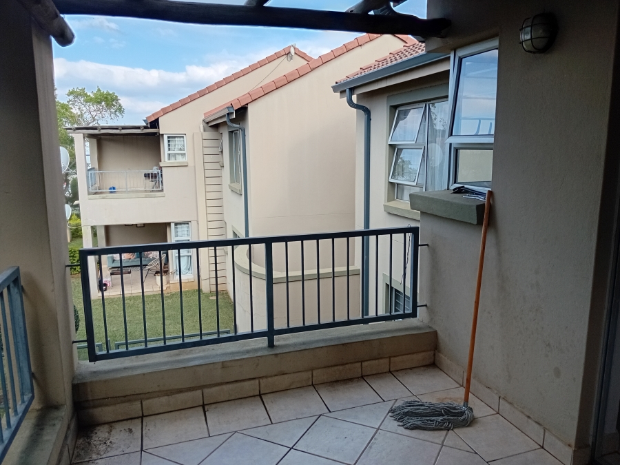 To Let 2 Bedroom Property for Rent in Hazeldean Gauteng