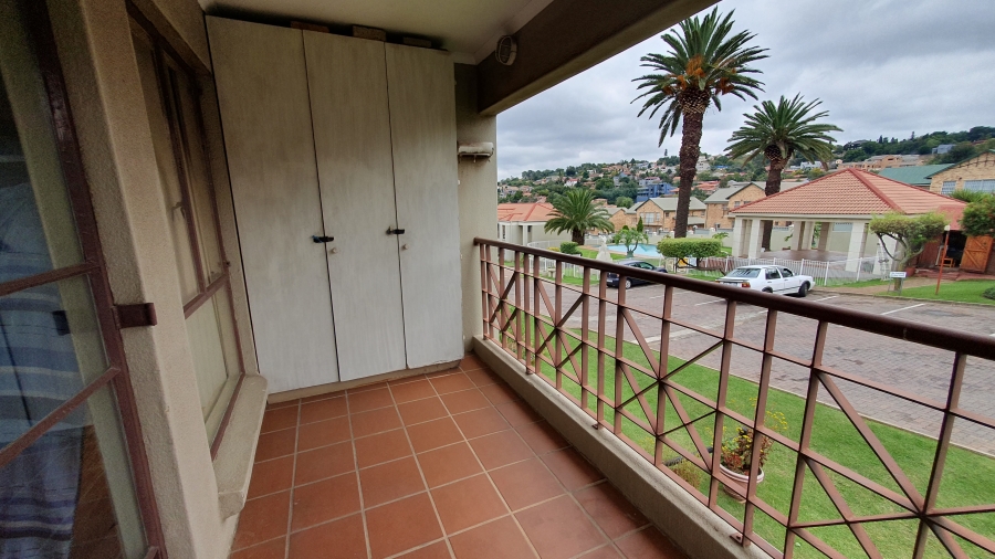 2 Bedroom Property for Sale in Oakdene Gauteng