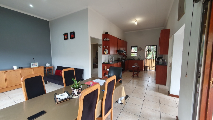 3 Bedroom Property for Sale in Oakdene Gauteng