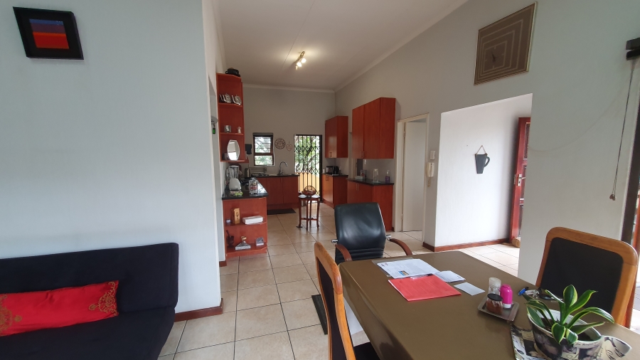 3 Bedroom Property for Sale in Oakdene Gauteng