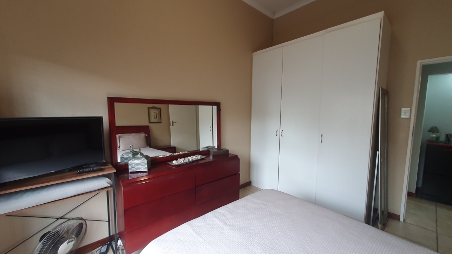 3 Bedroom Property for Sale in Oakdene Gauteng