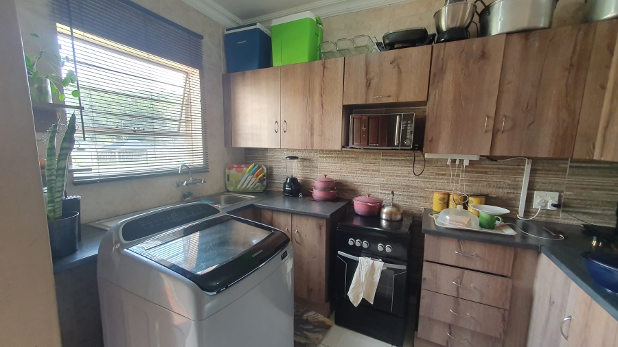 3 Bedroom Property for Sale in Alberante Gauteng
