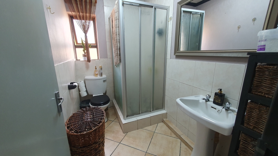 3 Bedroom Property for Sale in South Crest Gauteng
