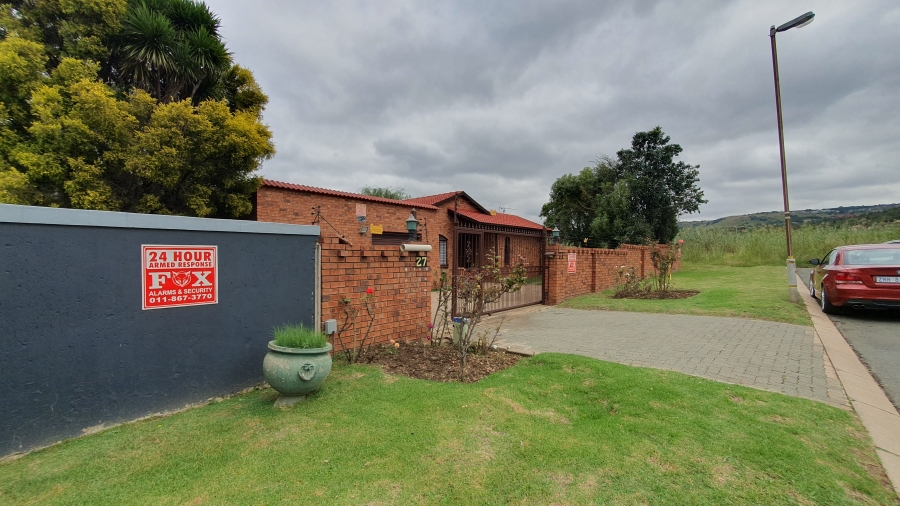 3 Bedroom Property for Sale in Glenvista Gauteng