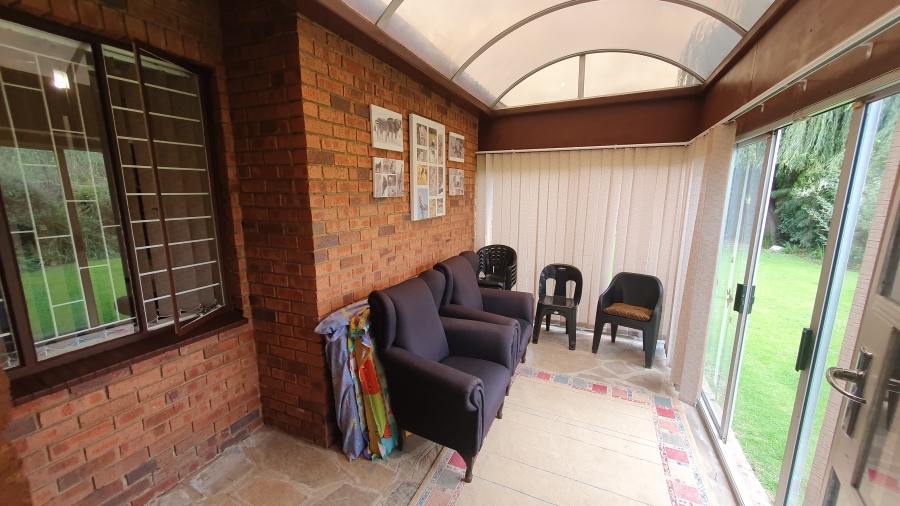 3 Bedroom Property for Sale in Glenvista Gauteng