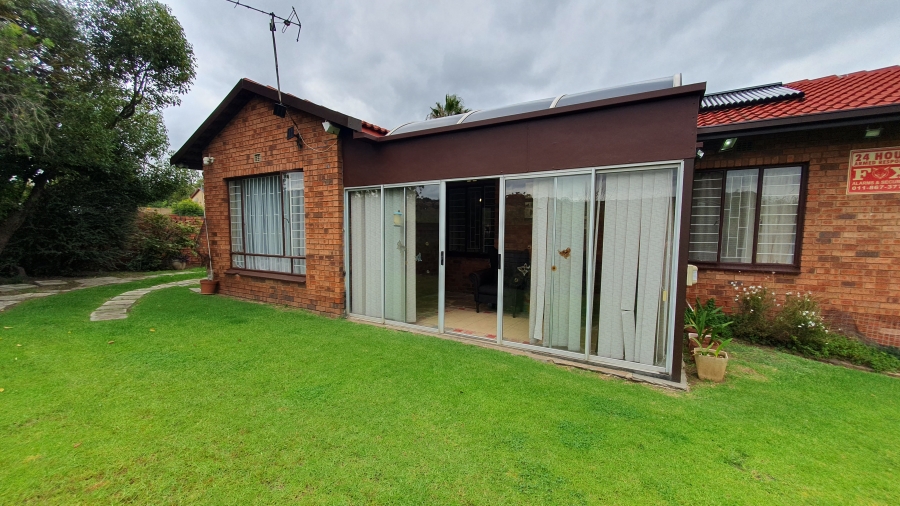 3 Bedroom Property for Sale in Glenvista Gauteng