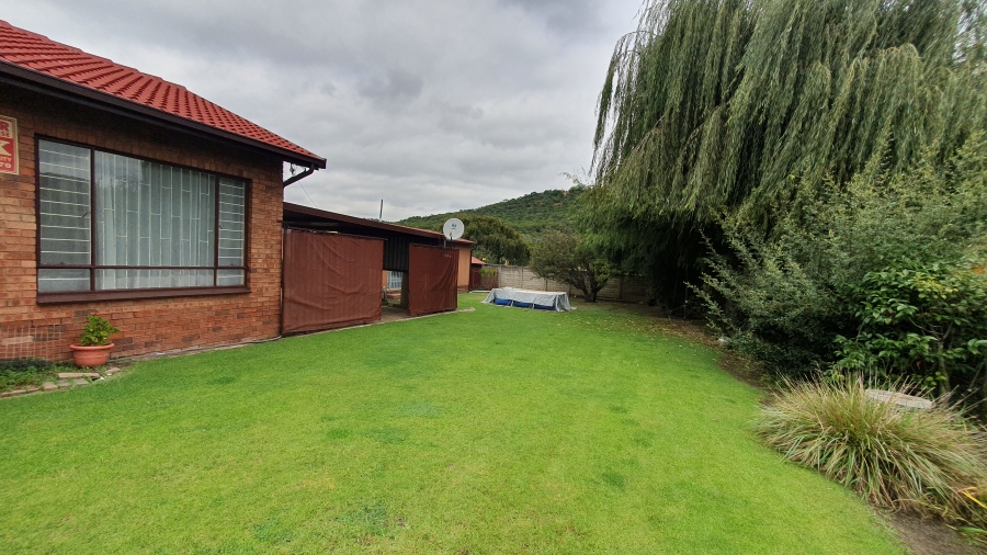 3 Bedroom Property for Sale in Glenvista Gauteng