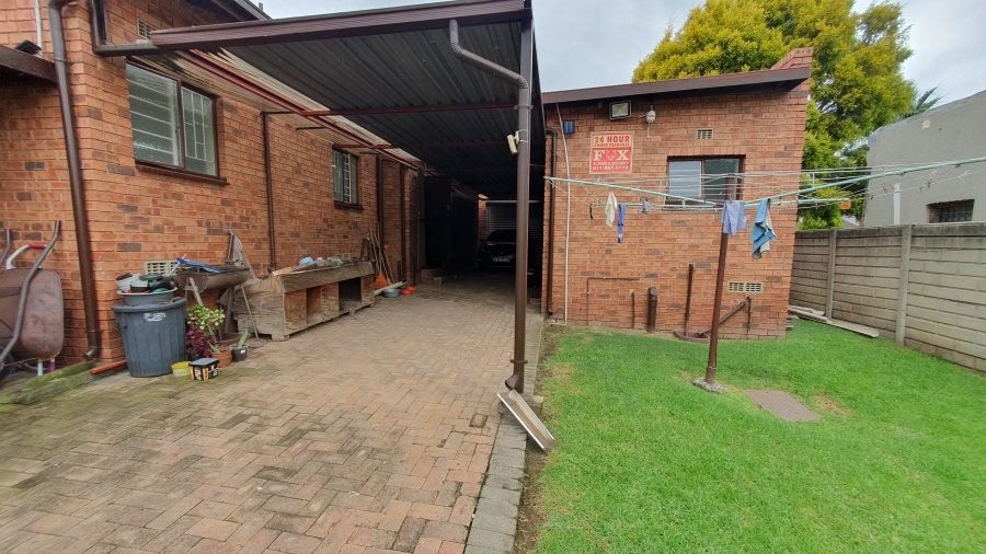 3 Bedroom Property for Sale in Glenvista Gauteng