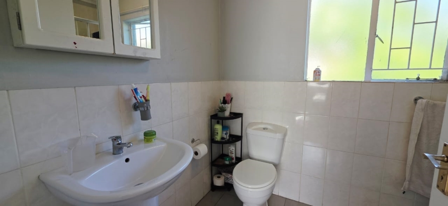 2 Bedroom Property for Sale in Greenstone Hill Gauteng