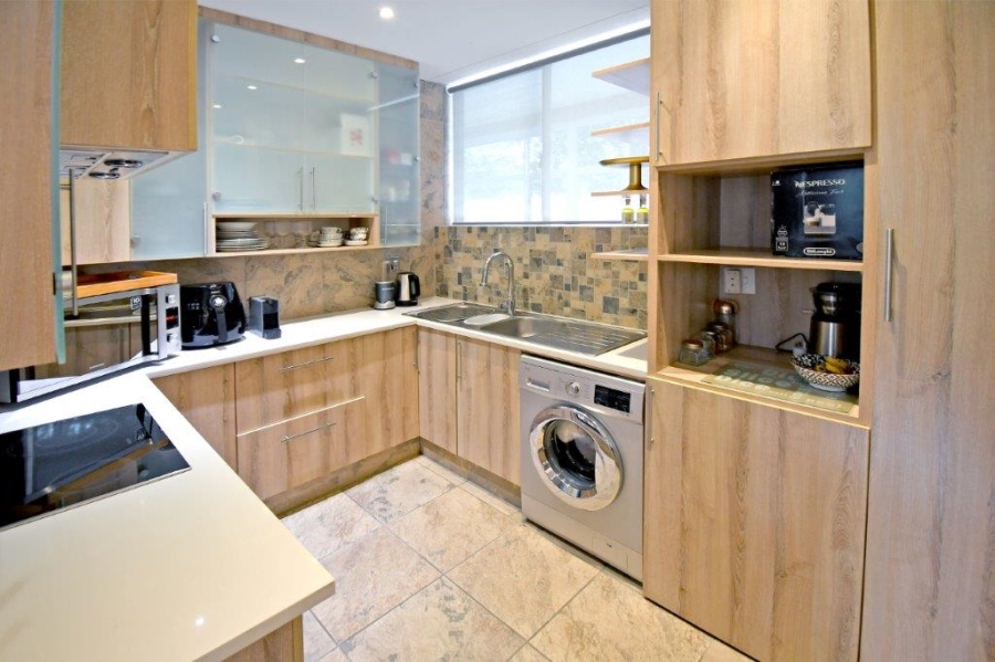 2 Bedroom Property for Sale in Inanda Gauteng