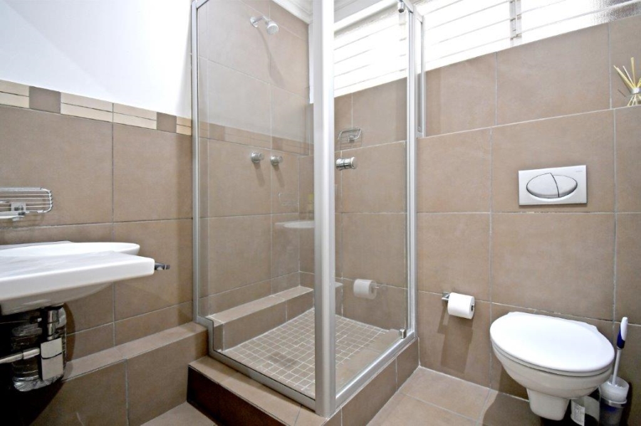 2 Bedroom Property for Sale in Inanda Gauteng