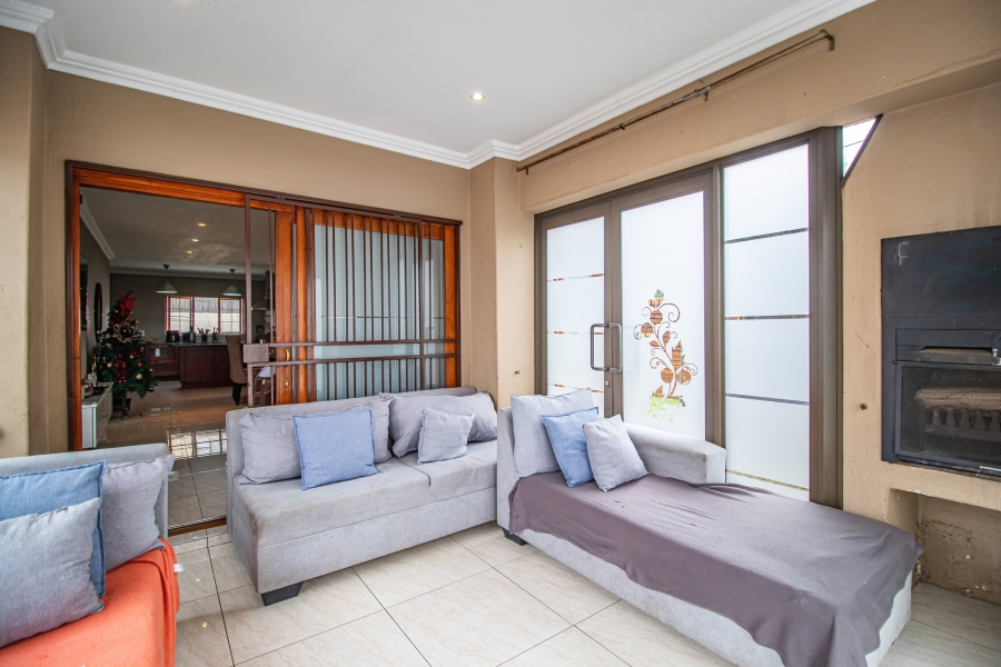 4 Bedroom Property for Sale in Montana Gauteng