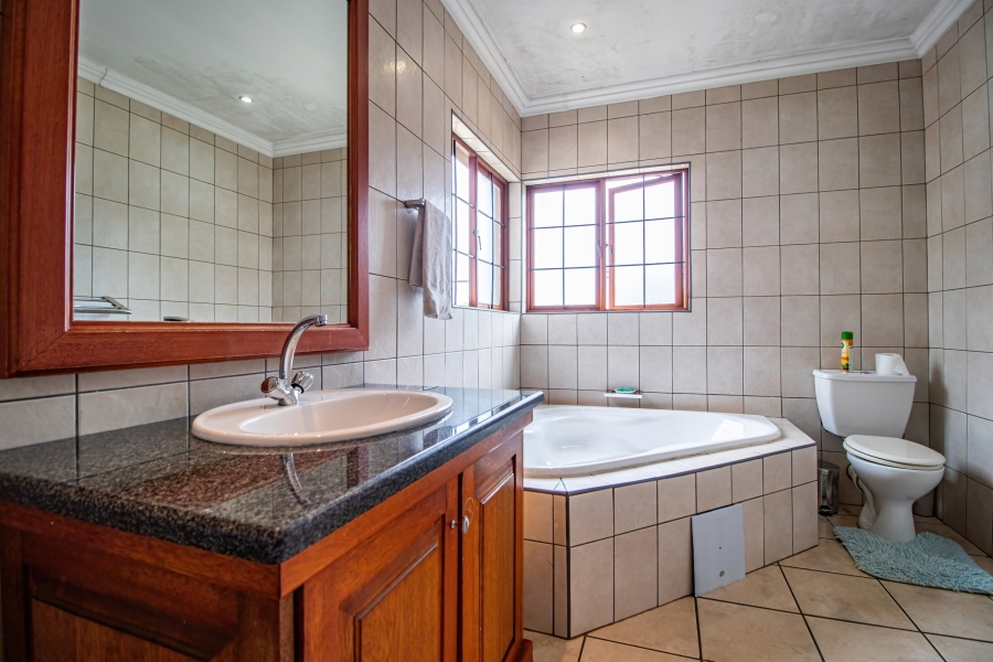 4 Bedroom Property for Sale in Montana Gauteng